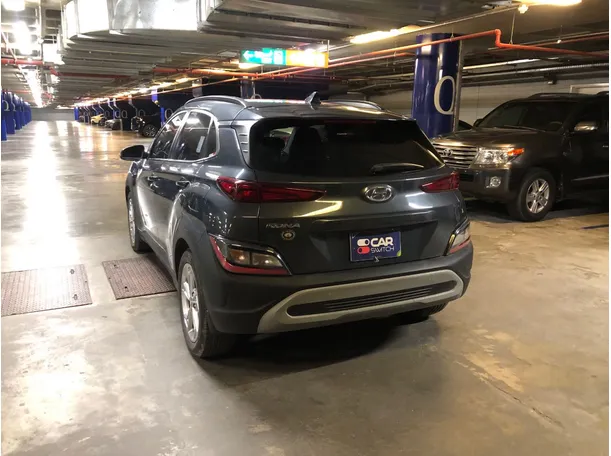 Car image 7
