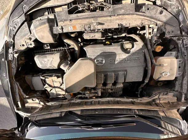 Car image 28