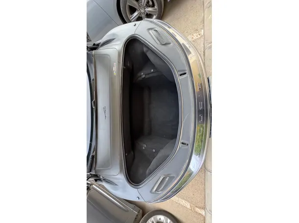 Car image 24