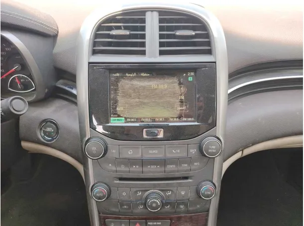 Car image 19