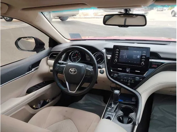 Car image 21
