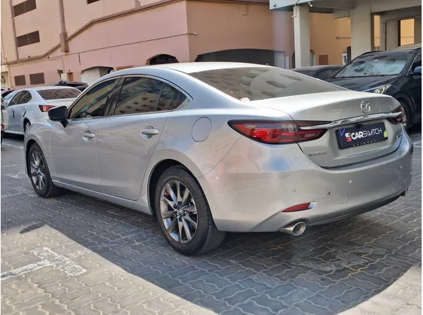 Car image 7