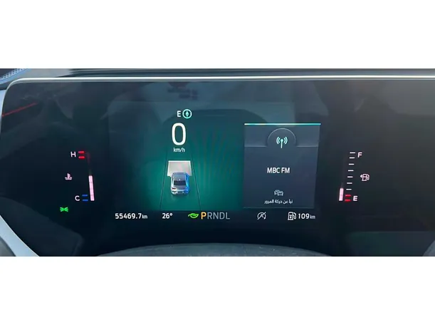 Car image 16