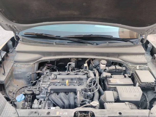 Car image 28
