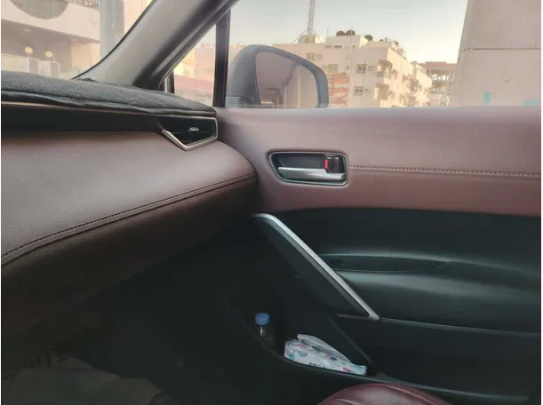 Car image 39