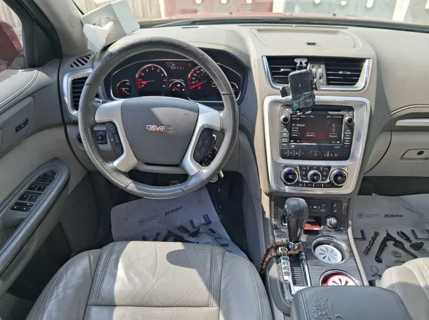 Car image 17
