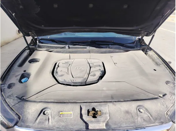 Car image 32
