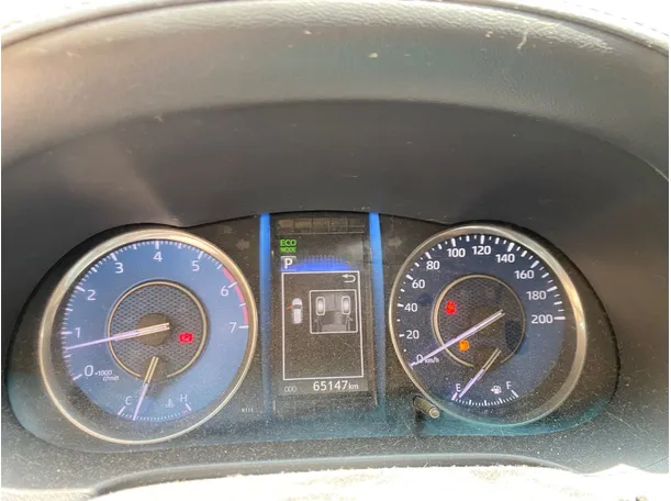 Car image 18