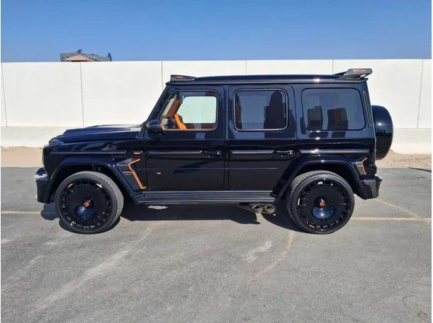 Car image 8