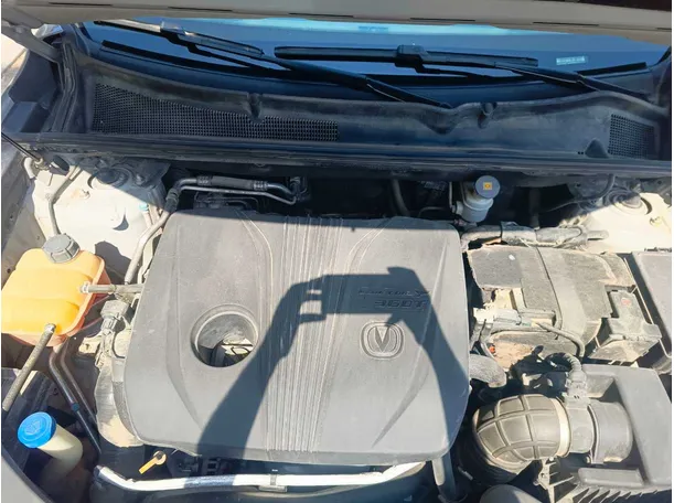 Car image 40