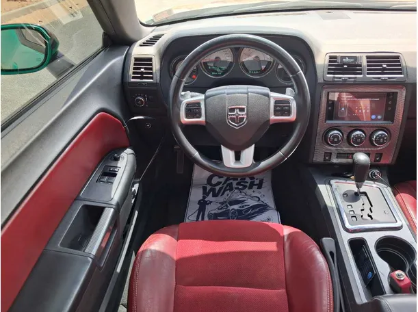 Car image 13