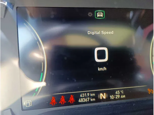 Car image 29