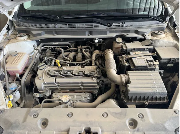 Car image 18