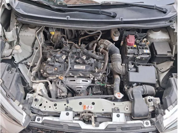 Car image 20