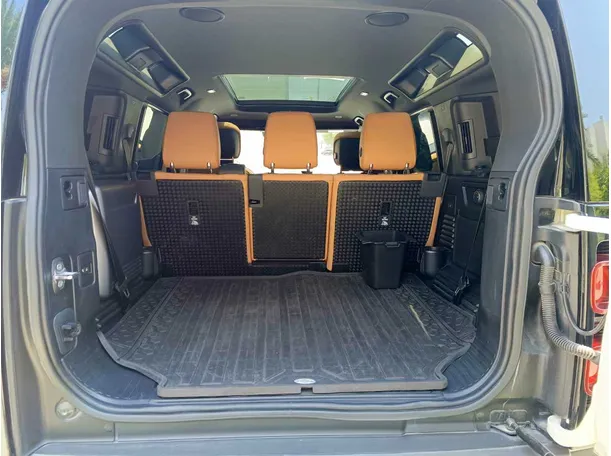 Car image 33