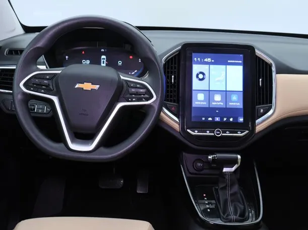 Car image 15