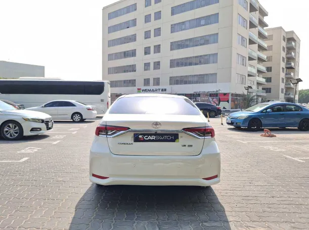 Car image 6