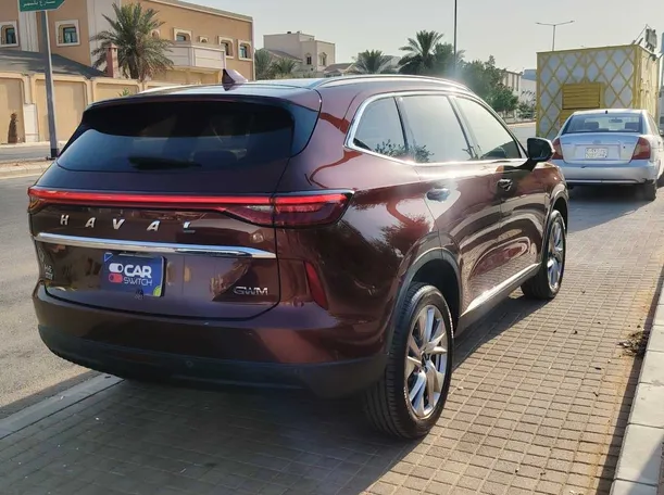 Car image 5