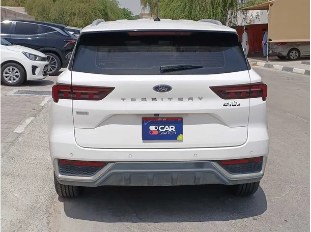 Car image 6