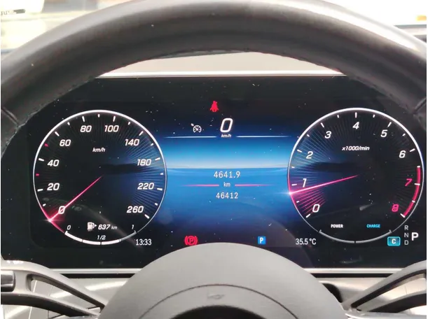 Car image 23