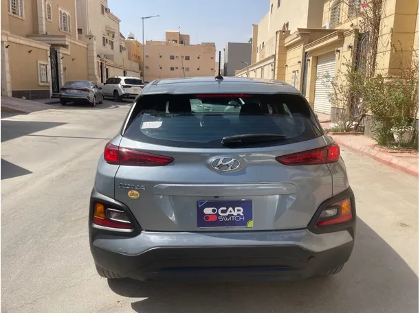 Car image 6