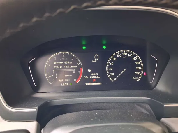 Car image 20