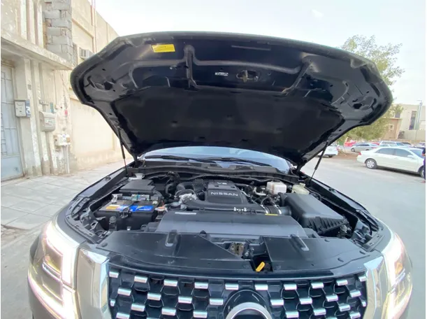 Car image 30