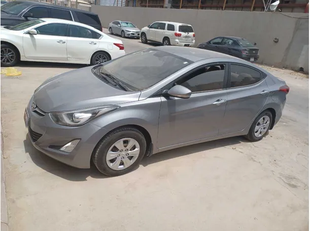 Car image 8