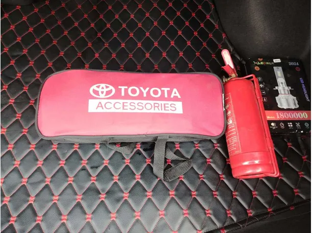 Car image 38