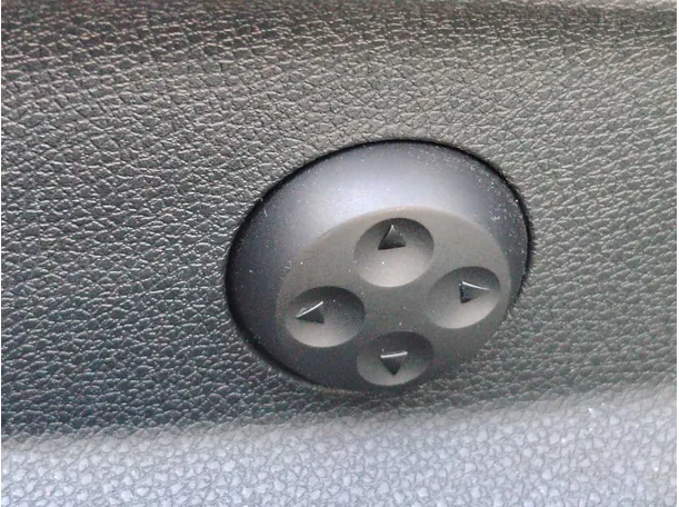 Car image 31