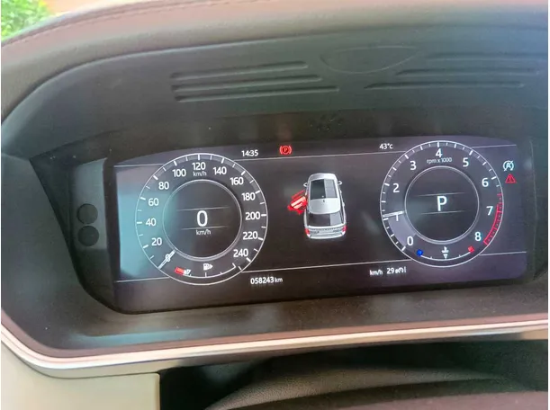 Car image 31