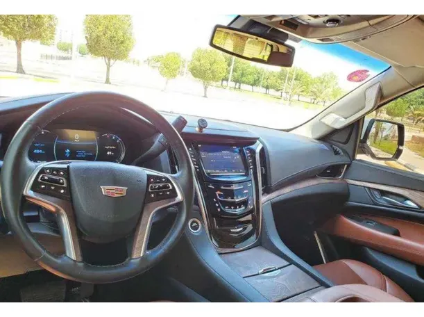 Car image 22