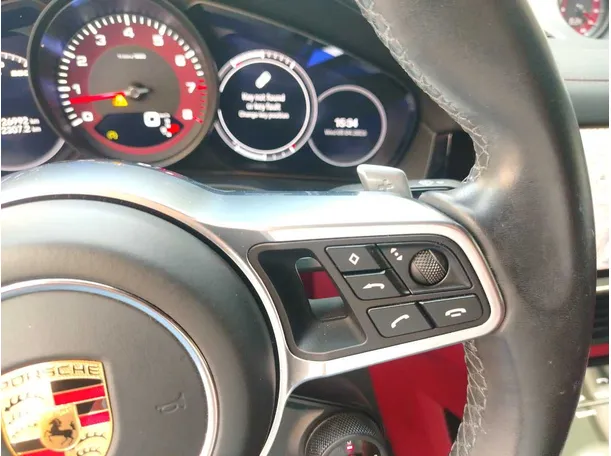 Car image 47