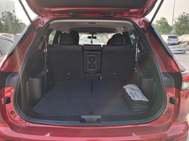 Car image 21