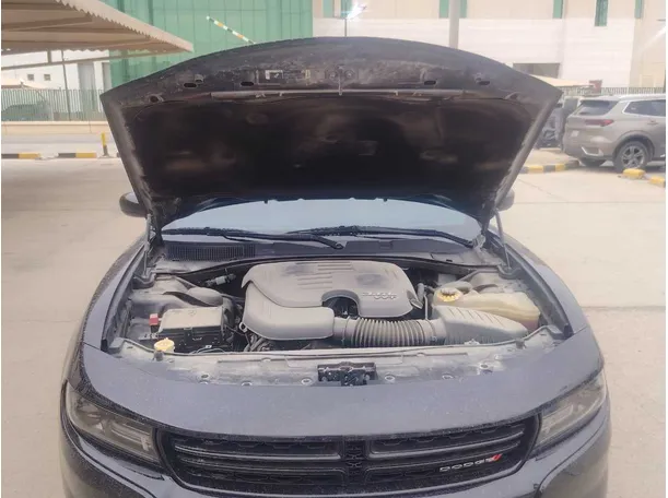 Car image 38