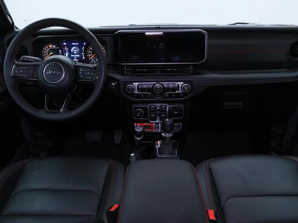 Car image 14