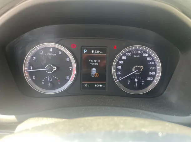 Car image 21