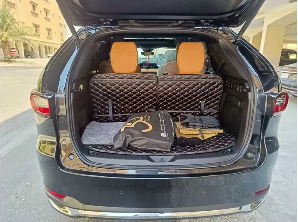 Car image 31