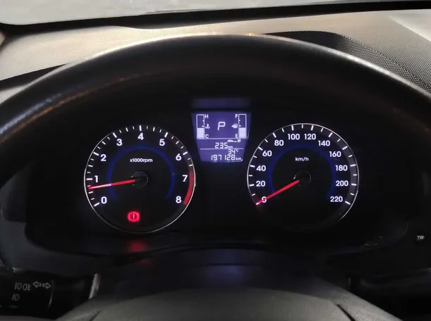 Car image 22