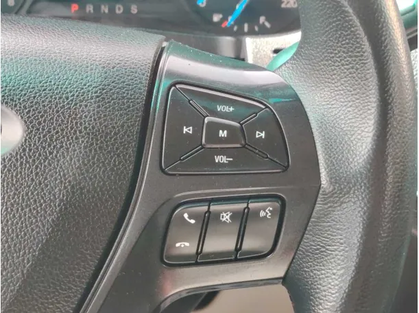 Car image 31