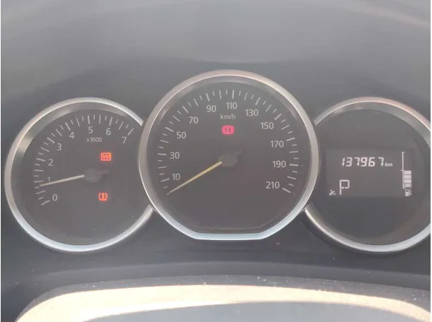 Car image 22
