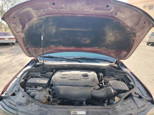 Car image 35