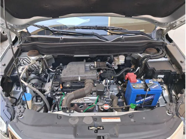 Car image 18