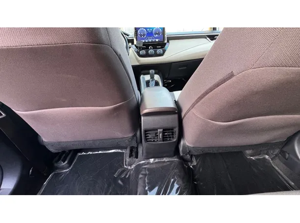 Car image 23