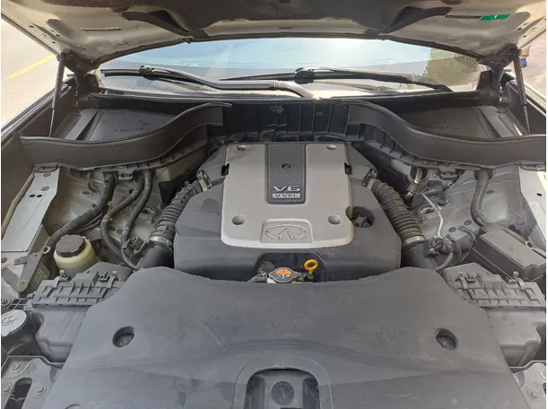 Car image 26