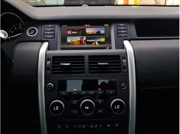 Car image 19