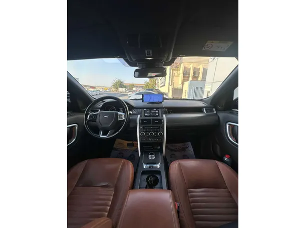 Car image 23