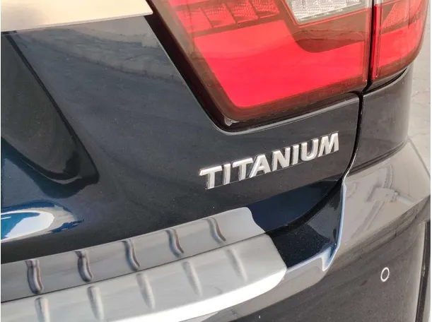 Car image 38