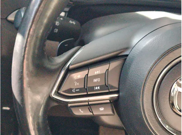 Car image 34