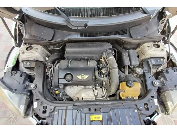 Car image 21